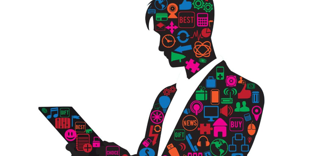 Digital marketing expert analysing website content for better engagement.